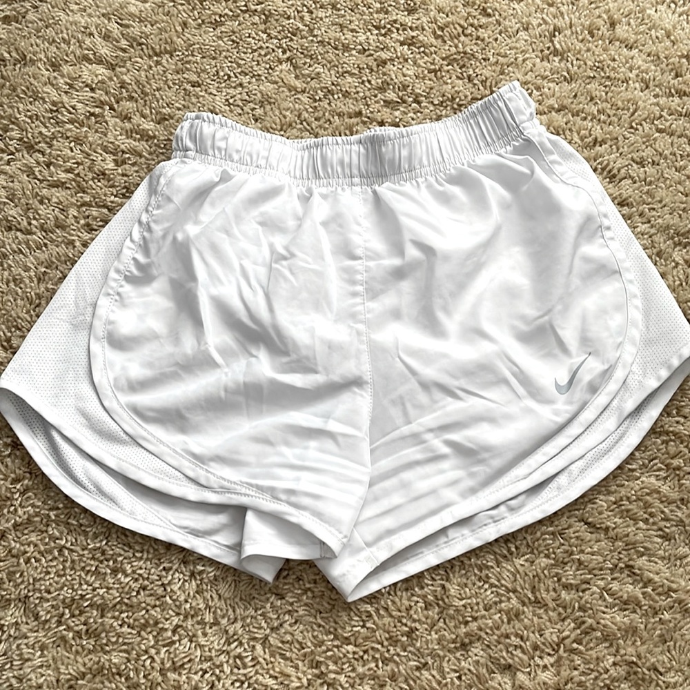 White dri-fit Nike shorts